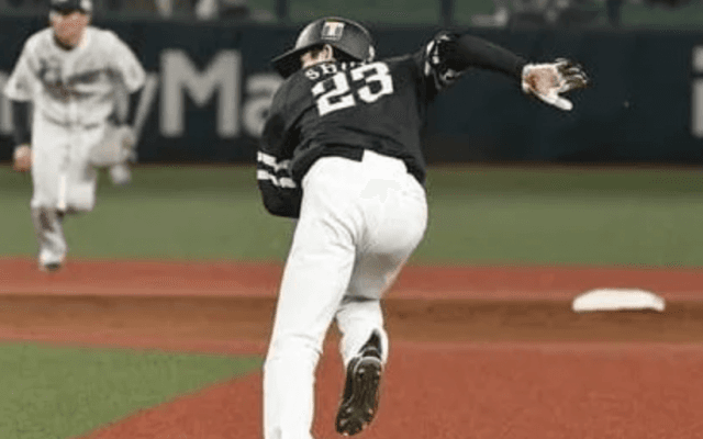 周東佑京「バッティングを捨てたくない」。世界記録達成まで苦しんでいたこと