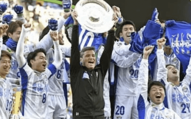 「つなぐ徳島」と「強度の福岡」。昇格２チームはJ1で生き残れるか