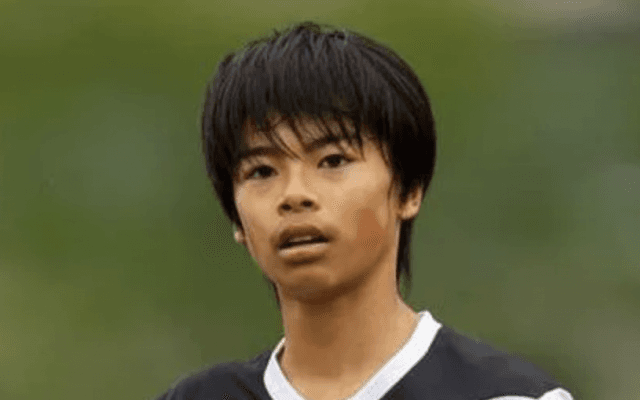 三笘薫の「止められなかった」少年時代。相手監督もその才能に脱帽だった