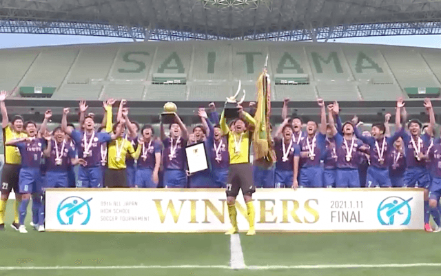 山梨学院(山梨)vs青森山田(青森) 全国高校サッカー選手権 決勝