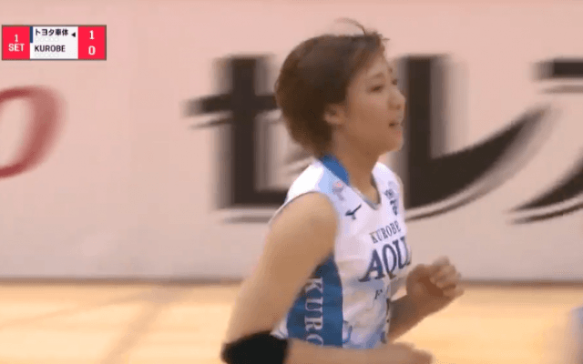 【動画】KUROBE間橋香織のトヨタ車体戦のスパイク集 - V1女子（1月17日）