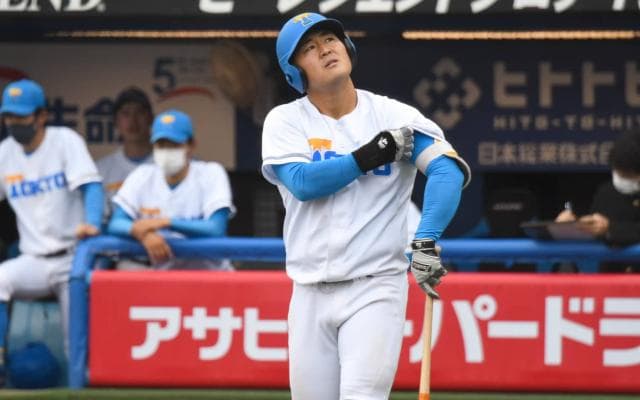 2浪で一橋大入学、再受験で夢の東大野球部へ　今年25歳の4番・井上慶秀と赤門を繋いだ偶然