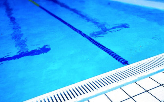 パラ競泳・一ノ瀬メイは「差別」の根源を探求。廃絶を願い発信力も強化