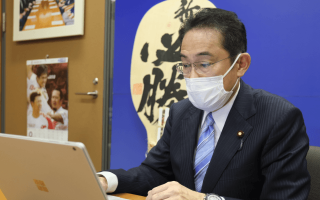 「3000通⁉️さすがに無理だろ😅」「キッシー、はよ寝て〜‼️」カープ魂⚾️岸田文雄氏「野球も人生もいいことばかりじゃない」