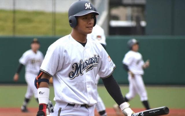 「警戒されている中でもチームを勢いづけるバッティングを」理想的な成長曲線を描く、武蔵大の４番・松下豪佑