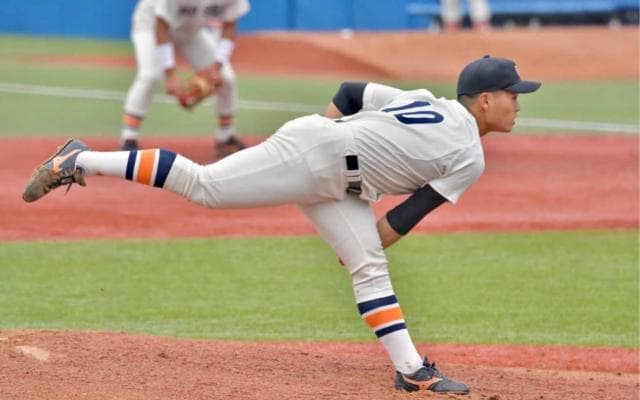 指名順位が上の好敵手を「意識した」　法大・三浦が気迫の完投