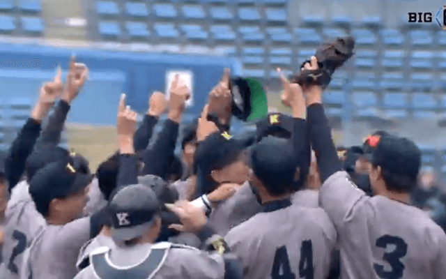 早大に3点先制された慶大が後半に追いつき、引き分けでゲームセット！春秋連覇、2季連続39回目の優勝！【ハイライト動画 10/31 秋季東京六大学野球 慶應義塾大学vs早稲田大学】