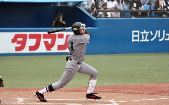 「正木以上のものがある」　リーグトップタイ4号、監督も目を見張る慶大の萩尾の魅力