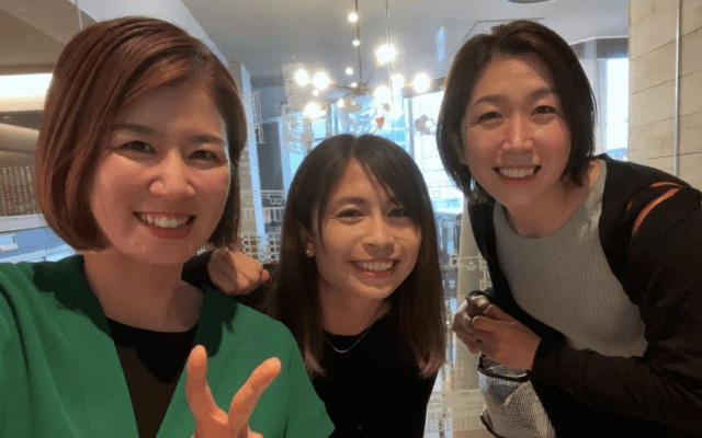 ⚽️なでしこ鮫島彩、🏐バレー荒木絵里香、🏸バド藤井瑞希と「3人でカフェ〜☕️」