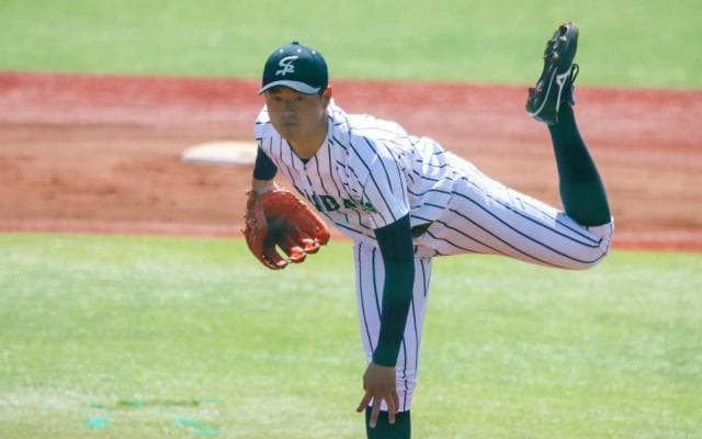 「淡路島生まれの超変則」樫本旺亮は自己流を貫く〜仙台大に現れた"個性派"ルーキー左腕コンビ(前編)