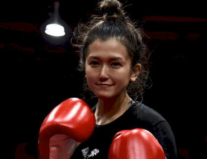 🔥感動の声😭続々🌃夜ふかしのフェフ姉さん「精一杯自分と戦っていきます」