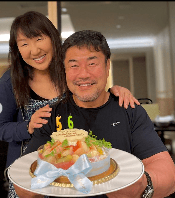 🌈北斗晶、夫❤️佐々木健介の誕生日で夫婦ツーショット