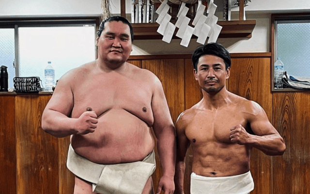 🌈魔裟斗が横綱と土俵2S「伊勢ヶ濱部屋で稽古をしました！」