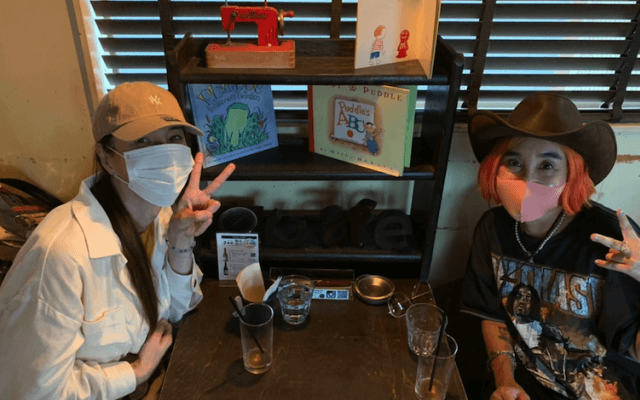 激ヤセ💦KABA.ちゃん、3年ぶり帰国の野沢直子とレア2S「野沢直子たん、なんか帰国してた〜❣️w」