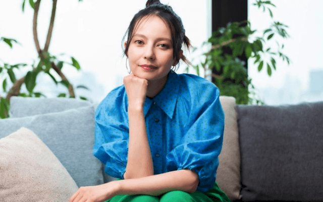 🌈ベッキー「私との不仲説が出る上戸彩さんの誕生日です！🎂  いえーい！！🍓🌈」