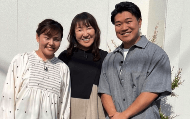 「✨素敵な御家族」「憧れの夫婦😍」北斗晶、可愛い笑顔の2人2人💕と家族ショット大反響❣️