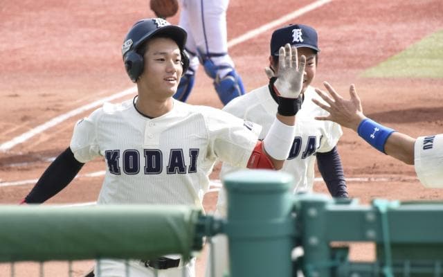 観客を魅了した和製大砲二人の一発、仙台育英出身左腕の快投〜仙台六大学野球秋季新人戦総括(前編)