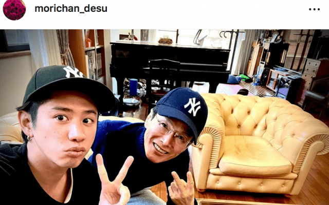 🎶森進一「お誕生日に貴寛がきてくれました！」親子ショットに反響❣️