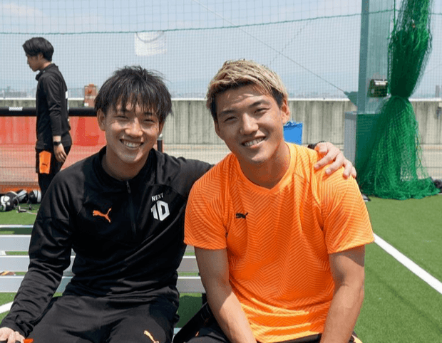 📺ミヤネ屋ほか取材殺到😵堂安律の兄、元Jリーガーが時の人に⁉️