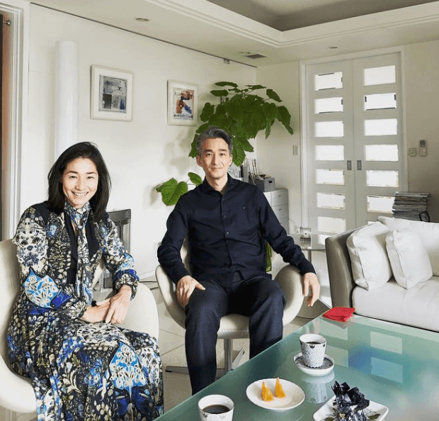 ✨再婚🎾伊達公子、豪華自宅と夫婦❤️2Sに「羨ましい😍」「幸せそう❣️」の声