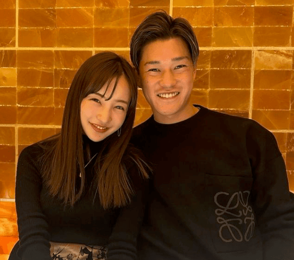 ❤️板野友美、結婚記念日✨夫婦ショットに「素敵💕💕💕💕💕」の声、続々