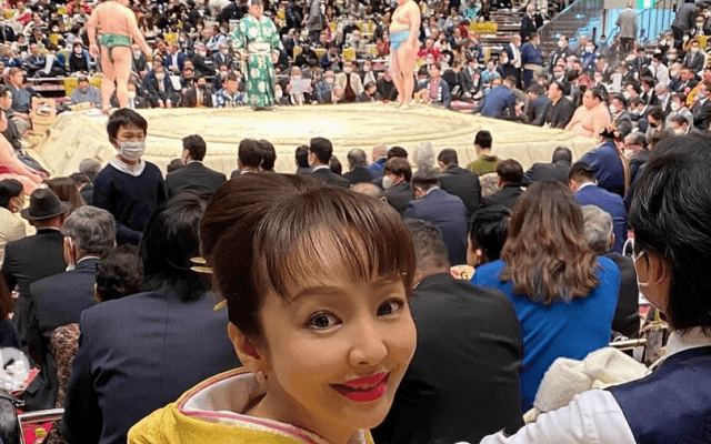 🌈神田うの、白鵬の断髪式でイケメン夫❤️が脚光「本当に強かった第69代大横綱白鵬関✨」