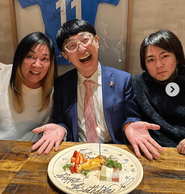 ジャガー横田の夫❤️木下医師、義父へ感謝✨綴る「天国でお母さんと仲良く過ごして下さい」