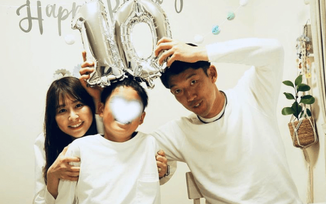 いいね👍続々⚽️権田修一の美人妻💖「息子が10歳の誕生日を迎えました✨」