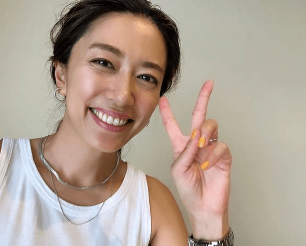 「お母さんたち、お疲れ様です‼︎」里田まい、母の日🌹投稿に共感の声「さすが✨」「素敵です💖」