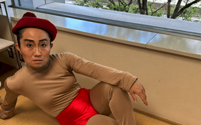 「逆に似てる😂😂」激痩せ😵キンタロー。片岡鶴太郎⁉️〇〇ポーズに「さすが❣️」の声😂