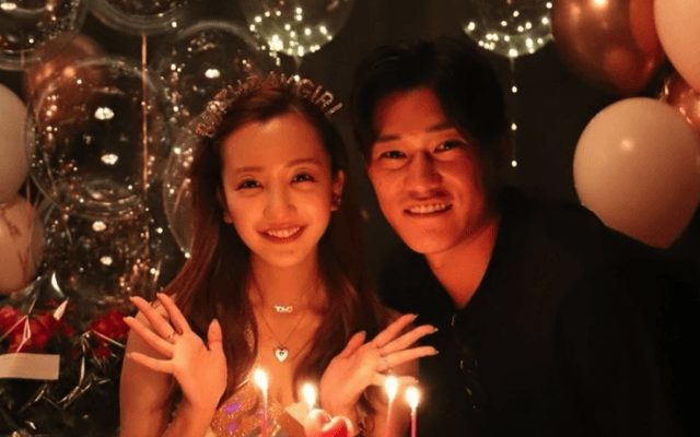 🌈板野友美、🎂夫婦ショット💖反響「7月3日に誕生日を迎えました」