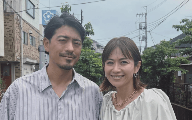 「爽やかなおふたり✨」畑野ひろ子、夫・鈴木啓太と夫婦💖2S