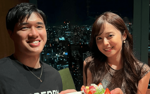 「今どこにいるの？と友達に聞かれる」久慈暁子💖夫婦ショットに反響❣️