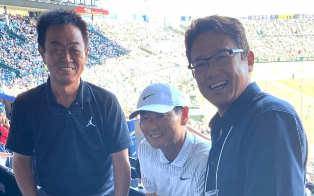 古田敦也「水野、桑田と写真を撮れるなんて。地方大会3回戦敗退の俺」綴る