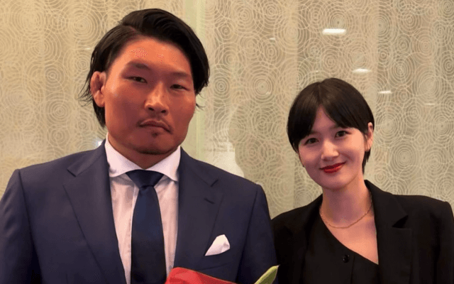 稲垣啓太の妻💖新井貴子「W杯へ向けて夫がヨーロッパへと旅立ちました」