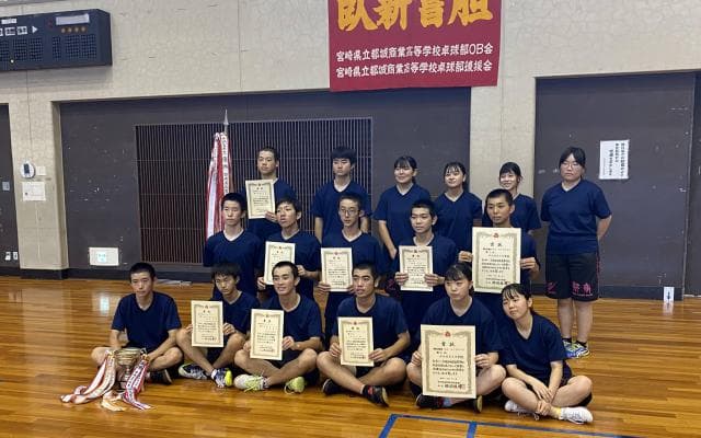 伝統ある強豪校・都城商業高校卓球部。努力の先にある目標。男子はインターハイベスト8を目指す