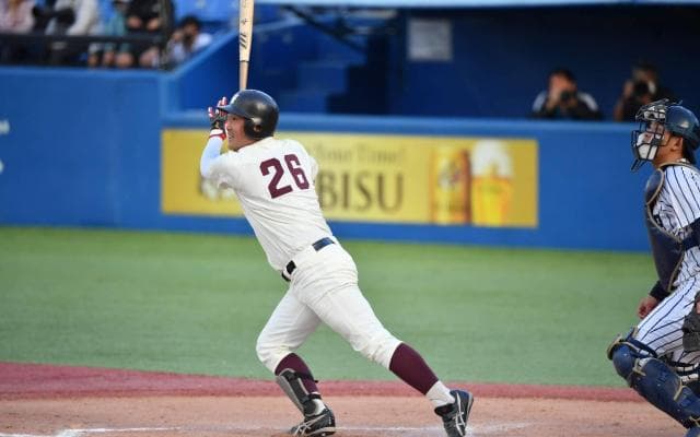 早大が劇的逆転サヨナラ　リーグ戦無安打の4年生捕手が放った起死回生の同点二塁打