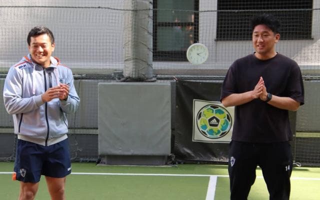「試合を意識した体験に」クボタスピアーズ船橋・東京ベイ 岸岡智樹のラグビー体験会 現役の2人が教えるアタックとディフェンスで必要な考え方とは？