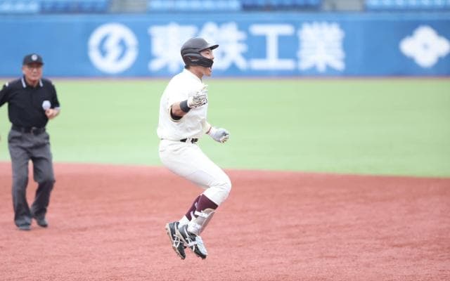 「絶対に真っすぐでくる」飛び出した逆転3ラン　敵将も「あっぱれ」…早大・吉納の技術