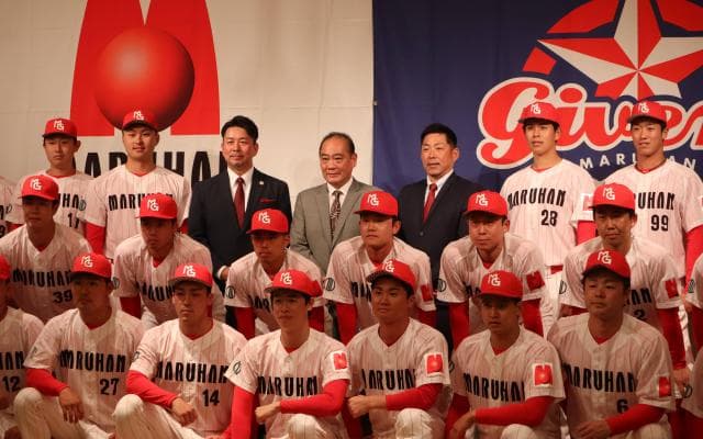 元ヤクルト館山昌平監督が初陣に勝利　マルハンGIVERSは科学で強くなる