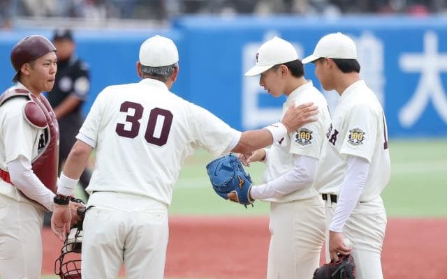 早大の運命を分けた“覚悟の5球”　気迫の連投で優勝決定戦へ…指揮官狙うは「流行語大賞」