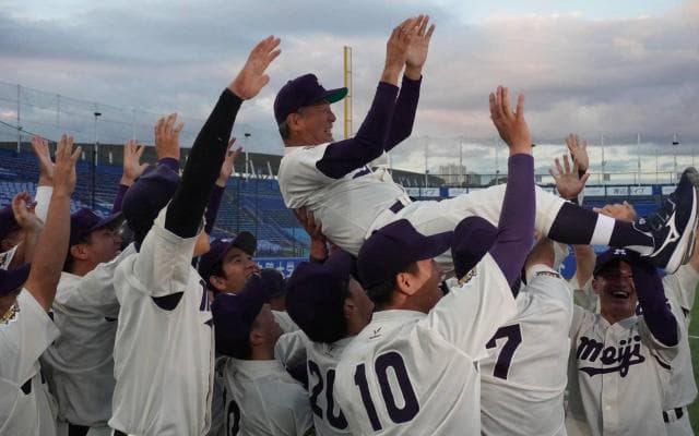 明大29年ぶり“10戦全勝V”　西武ドラ1小島大河が攻守牽引「最高の誕生日に」