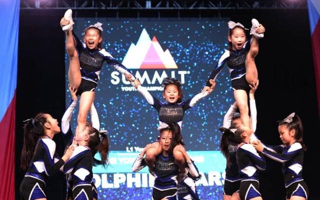 世界一の小学生チアリーディングチームDOLPHIN STARS　再び世界の舞台へ