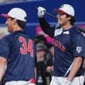 大谷翔平が“紳士的な行動”　吉田正尚にさりげなく…練習中でも欠かさぬ敬意、滲む人間性