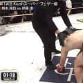 壮絶なKO…力尽きて“くの字”のままタオル投入「タオル遅いよ」「疲れとダメージ両方」劇的結末に反応さまざま
