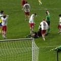 一体何が起きた？日本代表GK2人が空中戦で激突…「小久保大暴れすぎ」