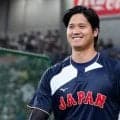 侍Jの円陣で…大谷翔平が「悪い顔しとるわ」　無茶振り暴露直後→見せた“ガン見”に爆笑