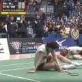 女子バドミントンで90秒間の“異例”超ロングラリー　「動いて打つ」「前に出る」「返した返した！」場内どよめき、選手は倒れる