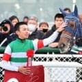 【報知杯ＦＲ・レースメモ】手塚貴久調教師が１２年アイムユアーズ以来１４年ぶり２勝目