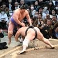 元大関・朝乃山が32歳初白星　先場所の初日に敗れた欧勝海を破って雪辱、１勝１敗に